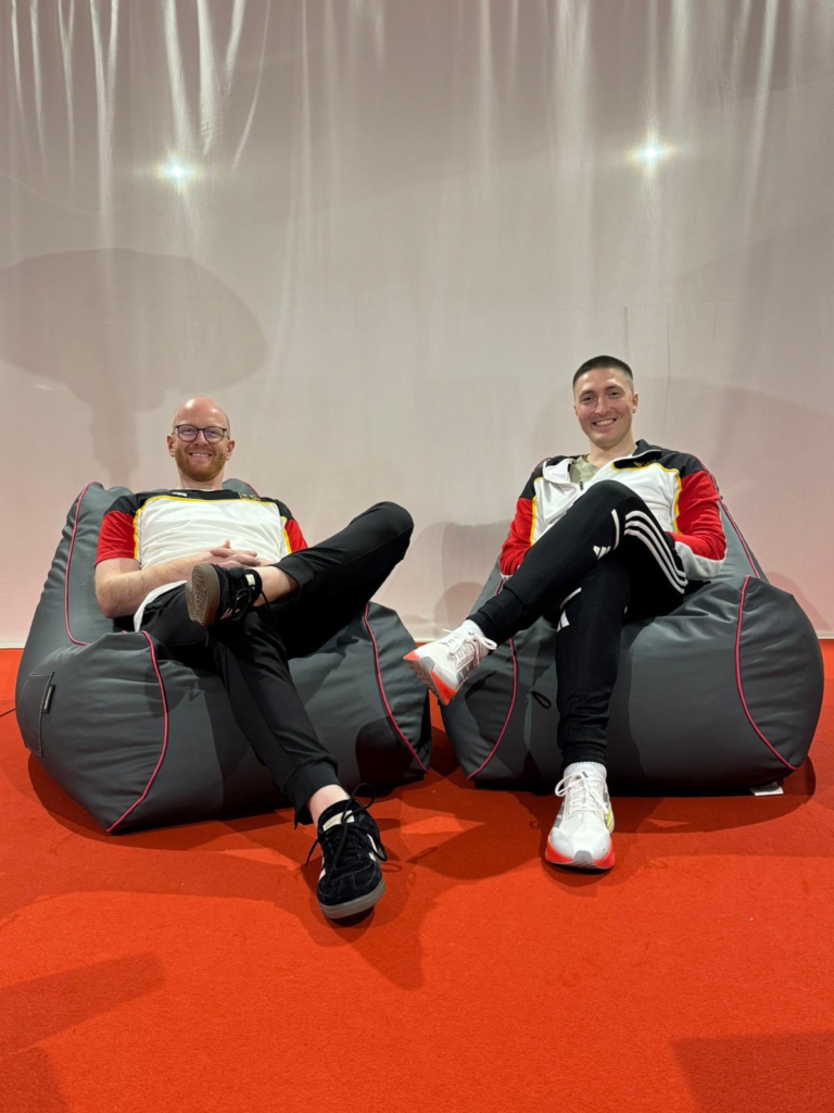 Belovenjev und Hohmann