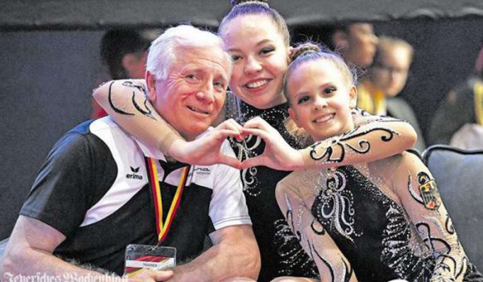 valerij-koch-trainer-lzsa-duesseldorf-und-das-damenpaar-anna-grass-und-xenia-chesler-von-links-waren